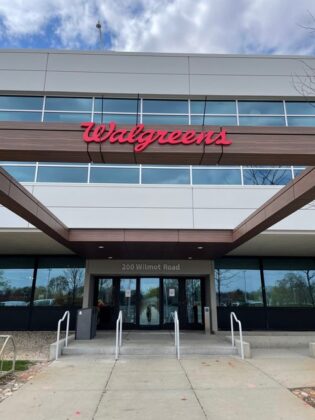 Wagreens 200 Wilmot Road